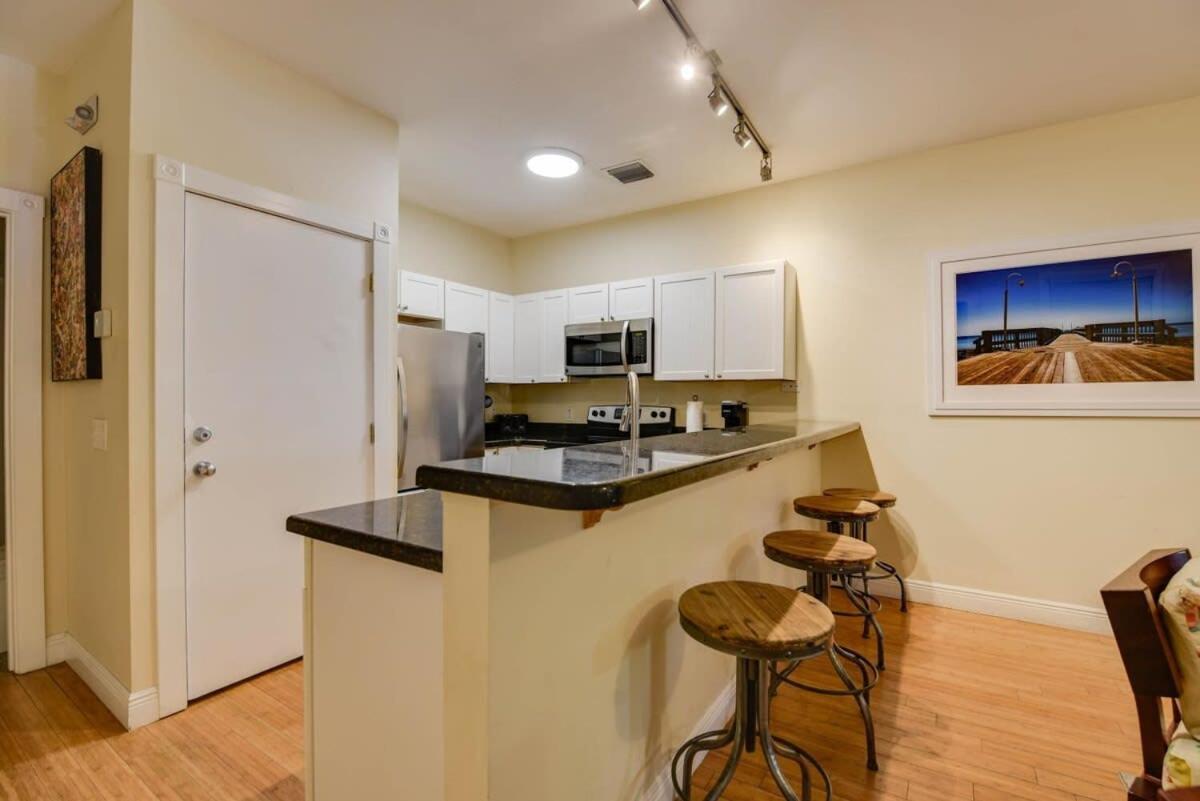 キーウェストMesa House, Uno-Perfect Locationアパートメント エクステリア 写真